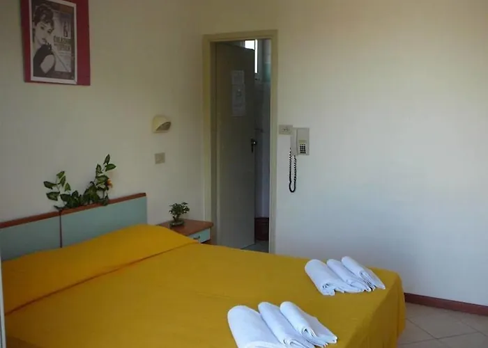 Cannes Otel